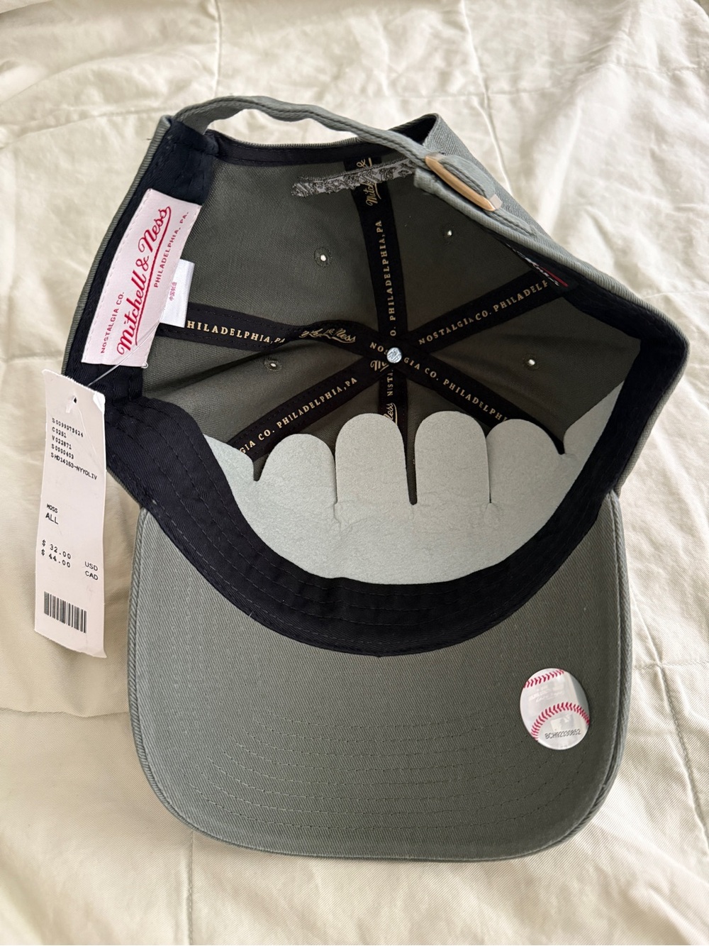 Mitchell & Ness MLB New York Yankees Olive Green Tonal Logo Adjustable Dad Hat - Picture 4 of 6